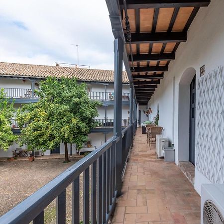 Apartamento En Monumento Historico Nacional Corral Del Conde-Duque De Olivares Seville Exterior photo