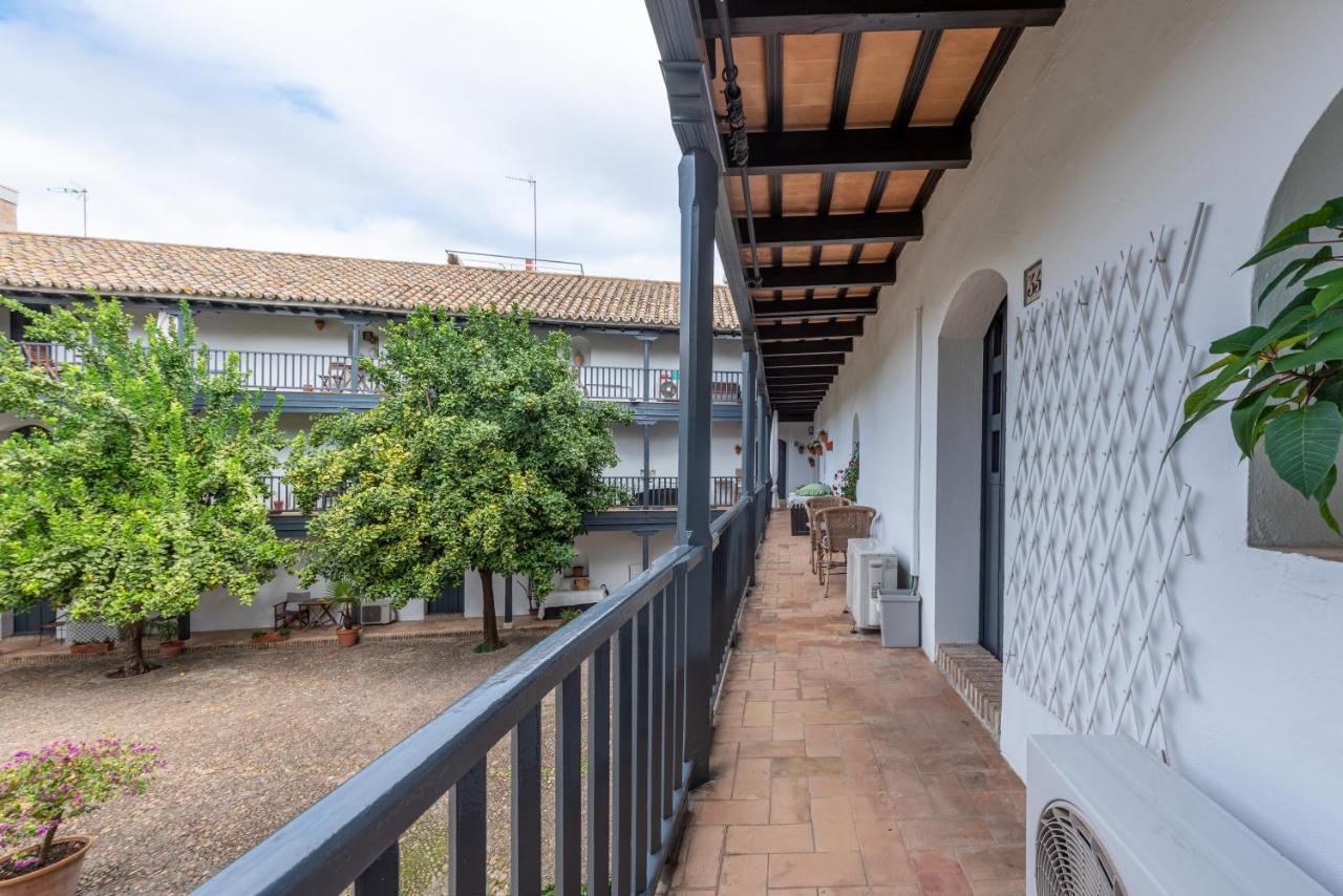 Apartamento En Monumento Historico Nacional Corral Del Conde-Duque De Olivares Seville Exterior photo
